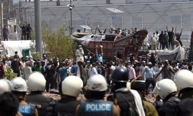 پنجاب حکومت کا کالعدم تحریک لبیک پاکستان (ٹی ایل پی) کے خلاف بڑا کریک ڈاؤن