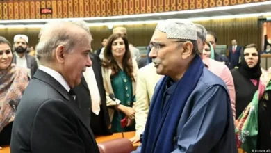 صدرِ مملکت کے دستخط کے بعد ستائیسویں آئینی ترمیم باقاعدہ طور پر آئینِ پاکستان کا حصہ بن گئی