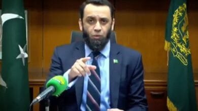 وفاقی وزیر اطلاعات عطااللہ تارڑ کا پی ٹی آئی اور خیبرپختونخوا حکومت پر سنگین الزامات، افواہیں سازش کا حصہ ہیں