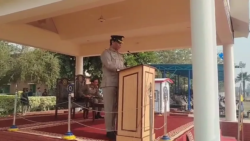 سید عاطف ندیم-پاکستان،وائس آف جرمنی اردو نیوز،ترجمان موٹروے پو لیس کے ساتھ