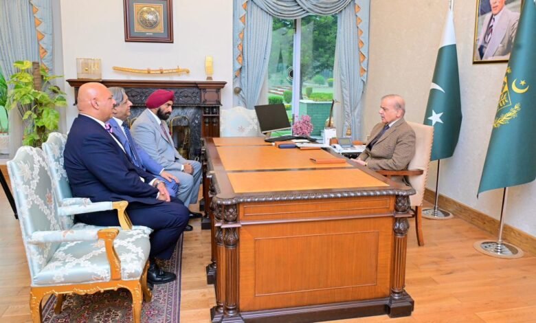 وزیراعظم محمد شہباز شریف سے امریکہ میں مقیم سکھ برادری کی تنظیم کے صدر جسدیپ سنگھ کی ملاقات