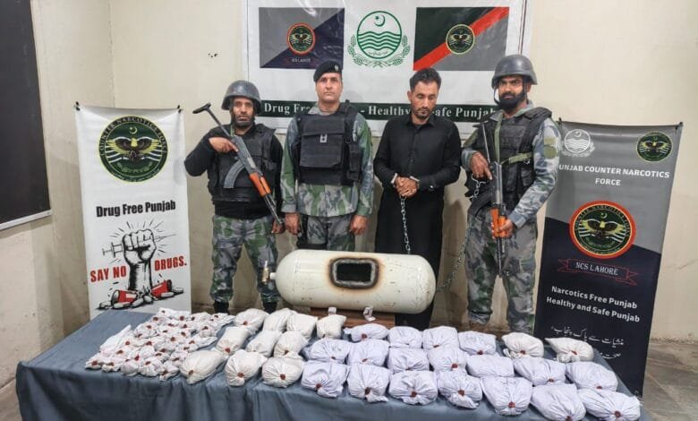 کاؤنٹر نارکوٹکس فورس پنجاب کی گزشتہ 24 گھنٹے کی کامیاب کارروائیاں، 6 منشیات فروش گرفتار