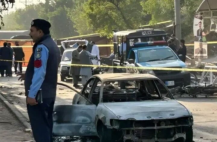 اسلام آباد کچہری خودکش دھماکہ: تحقیقات میں اہم پیشرفت — حملہ آور نے پہلے بھی خود کو اُڑانے کی کوشش کی تھی