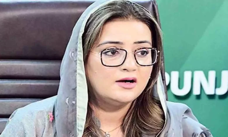 عظمیٰ بخاری کا اہم بیان: "ایک صوبے کا وزیر اعلیٰ دھرنہ دھرنہ کھیل رہا ہے اور مریم نواز لوگوں کو گھر اور مفت پلاٹس دے رہی ہیں"