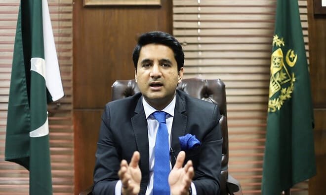 78 ہزار سے زائد انٹیلی جنس بیسڈ آپریشنز، 202 سکیورٹی اہلکار اور 280 شہری جاں بحق: حمزہ شفقات