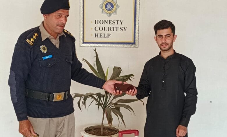 موٹروے پولیس نے اپنی ذمہ داریوں کو انتہائی ایمانداری، فرض شناسی اور پیشہ ورانہ مہارت کے ساتھ ادا کیا