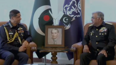 بنگلہ دیش کے ایئر چیف کی پاکستان نیوی کے سربراہ سے ملاقات، دفاعی تعاون مزید بڑھانے پر زور