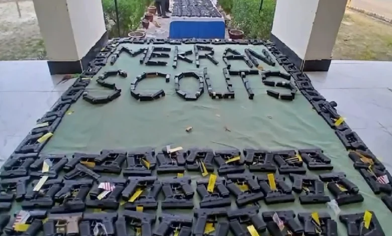 تربت: فورسز کا کریک ڈاؤن، غیر قانونی اسلحے کی بڑی کھیپ ضبط کر لی