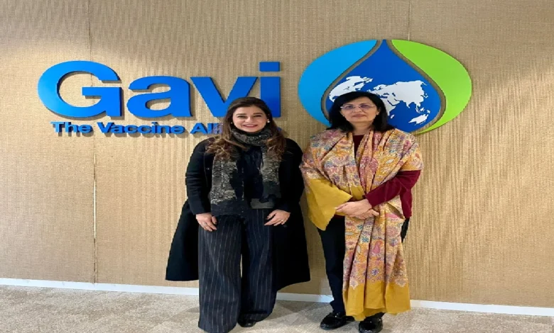 پاکستان میں بچوں کو مہلک بیماریوں سے محفوظ بنانے کے لیے عالمی تعاون ناگزیر ہے، عائشہ رضا فاروق