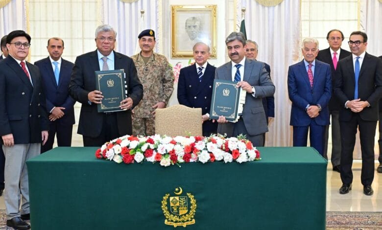 پی آئی اے کی عظمت رفتہ بحال ہوگی، عوام کو نہ صرف بہترین سفری سہولیات فراہم ہوں گی بلکہ پاکستان کا نام بھی بلند ہوگا،وزیراعظم محمد شہباز شریف