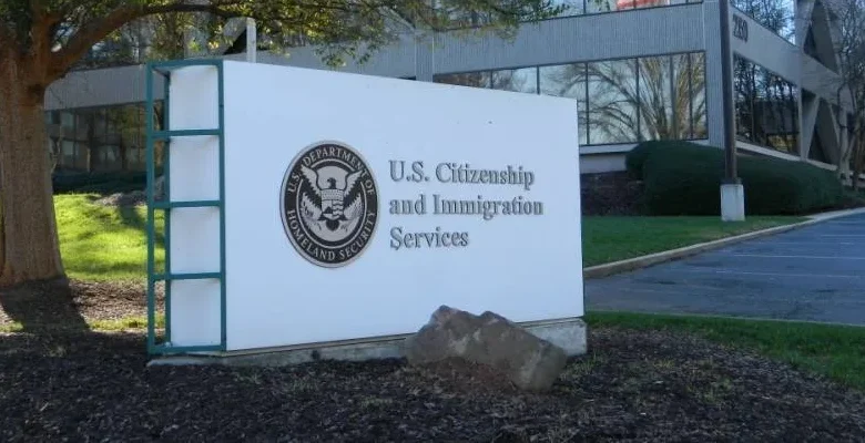 امریکہ کا 75 ممالک کے لیے امیگرنٹ ویزہ پروسیسنگ معطل کرنے کا اعلان، پاکستان بھی فہرست میں شامل