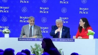 وزیر اعظم شہباز شریف اور عالمی رہنماؤں نے "بورڈ آف پیس" کے چارٹر پر دستخط کیے