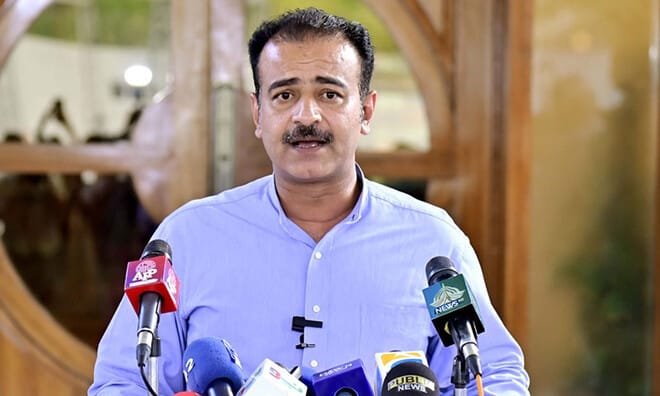 کوئٹہ میں منظم دہشتگرد حملوں کے بعد سکیورٹی فورسز کی بڑے پیمانے پر کارروائیاں