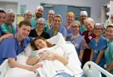 برطانیہ میں مُردہ خاتون کی بچہ دانی سے پیوندکاری کے بعد پہلے بچے کا جنم، ’ایک معجزہ ہے‘