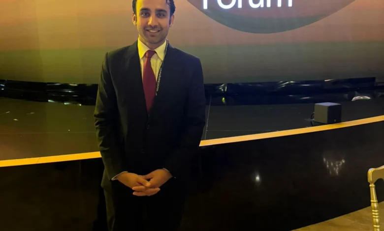 بلال بن ثاقب کی ورلڈ لبرٹی فنانشل ایونٹ میں شرکت، عالمی مالیاتی رہنماؤں کے ساتھ ملاقاتیں