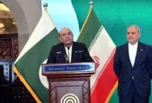 صدر زرداری کا مذاکرات پر زور، ایران کے ساتھ کشیدگی کو خطے کے لیے سنگین خطرہ قرار دے دیا