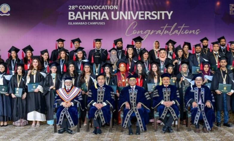 بحریہ یونیورسٹی اسلام آباد کی 28ویں کانووکیشن کی تقریب: 3300 سے زائد گریجویٹس کو ڈگریاں دی گئیں