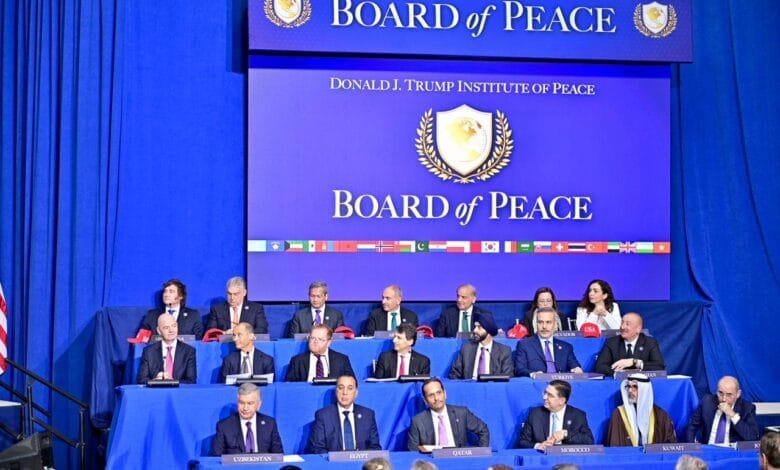 واشنگٹن: وزیرِ اعظم شہباز شریف کی عالمی رہنماؤں سے غیر رسمی ملاقاتیں، بورڈ آف پیس اجلاس کے موقع پر سفارتی سرگرمیاں تیز