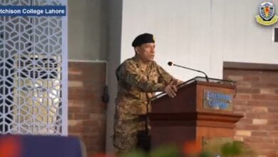 ڈی جی آئی ایس پی آر کی ایچیسن کالج لاہور میں خصوصی نشست