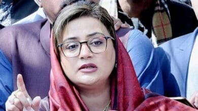 صوبائی وزیر اطلاعات عظمیٰ بخاری کی تنقید: "جھوٹے بیانیے کی ناکامی کے بعد اب آنکھ کارڈ کھیلا جا رہا ہے"