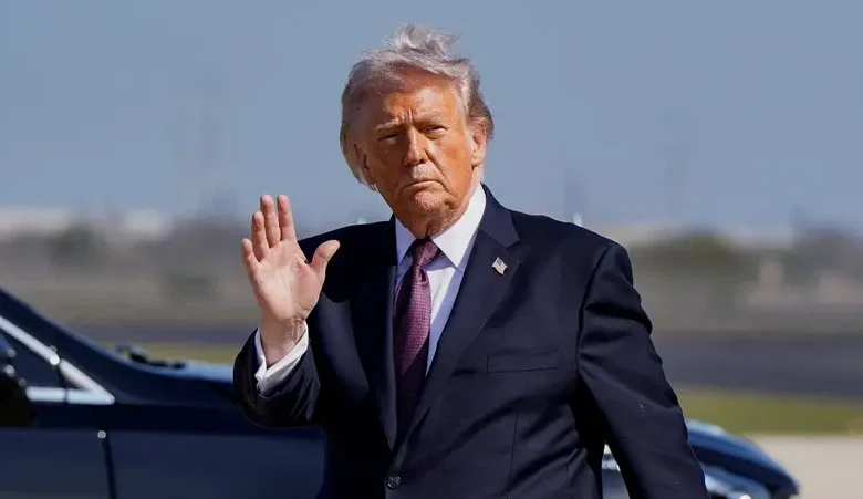 غیر مشروط ایرانی سرنڈر کے بغیر ایران کی طرف سے کوئی ڈیل قبول نہیں کریں گے : ڈونلڈ ٹرمپ