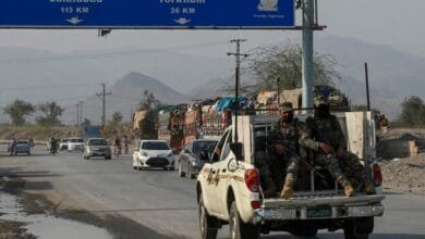 پاکستان اور افغانستان کے درمیان سرحدی جھڑپیں شدت اختیار کر گئیں، کابل اور جلال آباد میں دھماکوں کی آوازیں