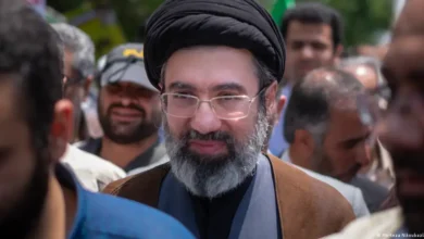 ایران کے ممکنہ سپریم لیڈر مجتبیٰ خامنہ ای کتنے با اثر ہیں؟