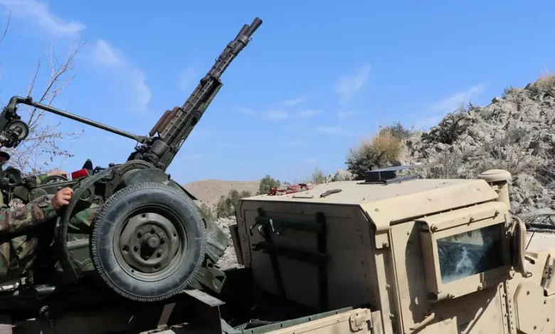 پاکستان اور افغانستان کے درمیان شدید سرحدی جھڑپیں، توپ خانے اور بھاری ہتھیاروں کا استعمال