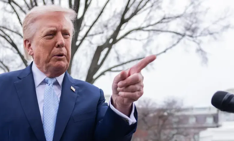 امریکی صدر ٹرمپ ایران میں کس سے مذاکرات کر رہے ہیں؟