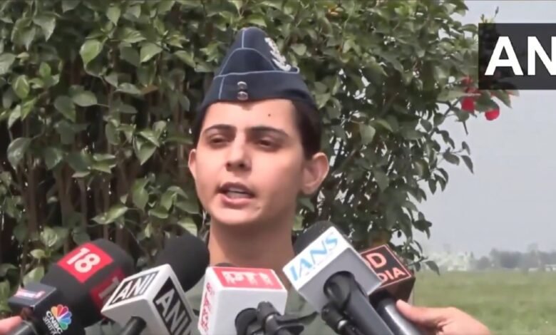 ایران کے خلاف لڑنے کی اجازت مانگنے کا دعویٰ، بھارتی فضائیہ کی خاتون افسر کے بیان پر بحث