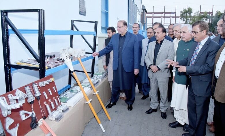 نیت صاف اور کام کرنے کی لگن ہو تو پاکستان بھی ترقی یافتہ ممالک کی صف میں شامل ہو سکتا ہے۔صوبائی وزیر صنعت و تجارت چوہدری شافع حسین