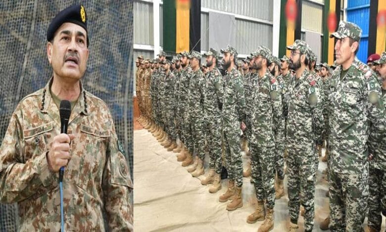 جنوبی وزیرستان: چیف آف ڈیفنس فورسز اور چیف آف آرمی اسٹاف فیلڈ مارشل عاصم منیر کا اگلے مورچوں کا دورہ، آپریشن “غضب للحق” میں مصروف جوانوں سے ملاقات