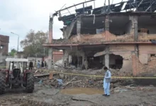 بنوں میں ڈومیل پولیس اسٹیشن پر خودکش حملہ 5 شہری جاں بحق، 13 زخمی — علاقے میں خوف و ہراس