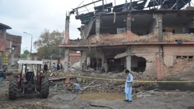 بنوں میں ڈومیل پولیس اسٹیشن پر خودکش حملہ 5 شہری جاں بحق، 13 زخمی — علاقے میں خوف و ہراس