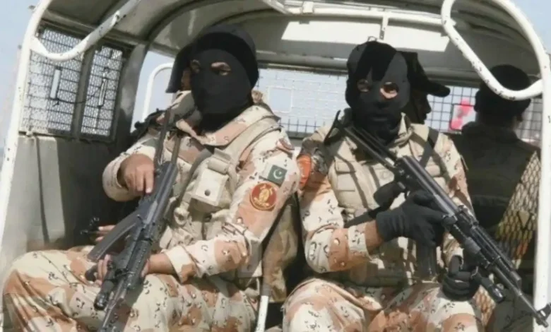 حکام کا کہنا ہے کہ گرفتار ملزم طویل عرصے سے قانون نافذ کرنے والے اداروں کو مطلوب تھا اور اس کی گرفتاری ایک اہم کامیابی قرار دی جا رہی ہے۔