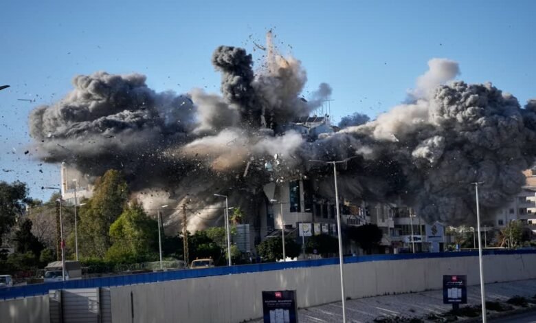 ایران-اسرائیل جنگ لائیو اپڈیٹ: ایران کے اسرائیل اور خیلجی ممالک پر تباہ کن حملے