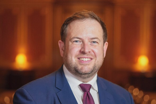 برطانیہ ایران کے ساتھ جاری سفارتی عمل کی حمایت کرتا ہے، تاہم خلیج میں ایران کے اقدامات کے حوالے سے واضح حدود (ریڈلائنز) بھی مقرر کرنا ضروری ہے,سٹیفن ڈوٹی