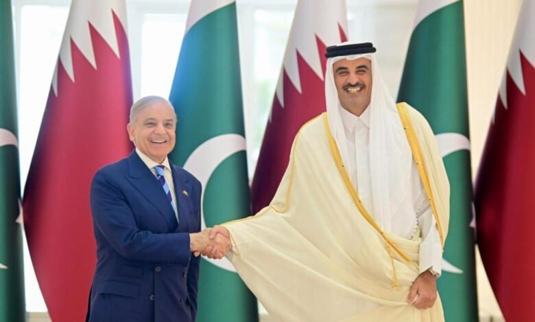 امیرِ قطر کے ساتھ ان کی ملاقات نہایت خوشگوار اور نتیجہ خیز رہی، جس میں دونوں ممالک کے درمیان مضبوط تعلقات کو مزید مستحکم بنانے پر اتفاق ہوا