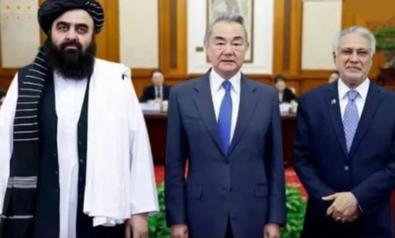 چین کی ثالثی میں پاکستان اور افغانستان کے درمیان امن مذاکرات میں ’پیش رفت‘