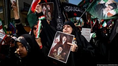 تہران میں آیت اللہ خامنہ ای کے ایصالِ ثواب کے لیے ہزاروں افراد کی شرکت، 40 روزہ سوگ کی تقریبات عروج پر