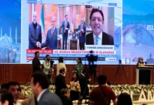 امریکہ اور ایران پاکستانی دارالحکومت اسلام آباد میں تاریخی براہ راست مذاکرات ایرانی پیشگی شرائط پوری کیے جانے کے بعد شروع کیے گئے.