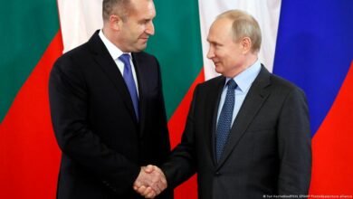 بلغاریہ کے پارلیمانی انتخابات میں رومین رادیف کی جماعت کی شاندار کامیابی، سیاسی منظرنامے میں بڑی تبدیلی