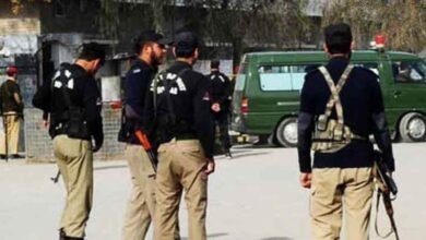 بنوں میں نادرا آفس پر دہشتگرد حملہ، 2 پولیس اہلکار شہید وزیراعظم اور وفاقی وزیر داخلہ کی مذمت