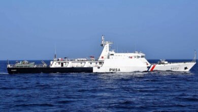 بحیرہ عرب میں مشترکہ آپریشن: بے ریاست جہاز سے کروڑوں مالیت کی غیر قانونی شراب برآمد