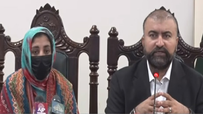 کوئٹہ میں پریس کانفرنس: مبینہ خودکش بمبار خاتون گرفتار، بڑی تباہی ناکام بنا دی گئی