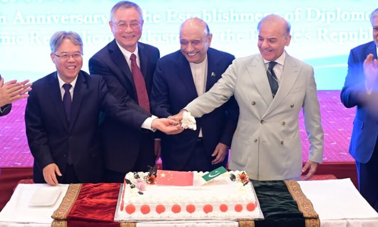 پاک چین دوستی وقت کی ہر آزمائش پر پورا اتری، مشترکہ کاوشوں سے ترقی کا نیا سفر طے کریں گے: وزیراعظم شہباز شریف