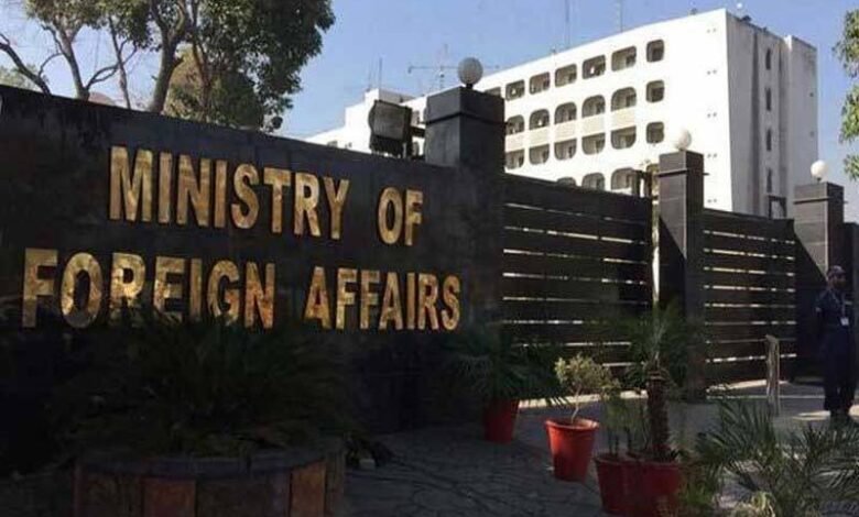 امریکہ سے ضبط شدہ ایرانی جہاز کے عملے کو پاکستان منتقل کردیا گیا، ترجمان دفتر خارجہ