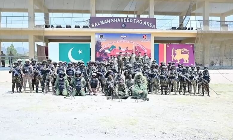پاکستان اور سری لنکا کی افواج کے درمیان مشترکہ انسداد دہشت گردی مشق “شیک ہینڈز II” اختتام پذیر