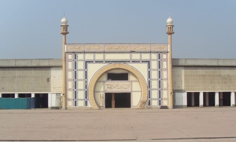 جماعت احمدیہ کے مرکزربوہ میں احمدی عبادت گاہ بیت اقصی کے باہر سیکورٹی رضا کاروں کی گاڑی پر فائرنگ۔ 3احمدی نوجوان شدید زخمی ،2 کی حالت نازک