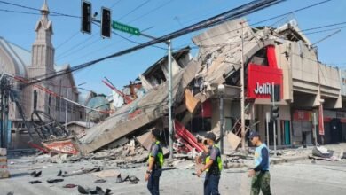 فلپائن میں تباہ کن زلزلہ، 7.8 شدت کے جھٹکوں سے عمارتیں زمین بوس، 32 افراد ہلاک، 200 سے زائد زخمی، سونامی کی وارننگ